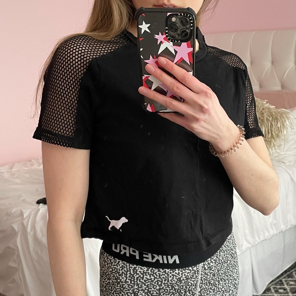 Mesh VS pink black crop top